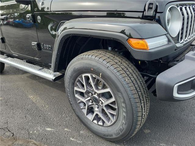 2025 Jeep Wrangler Sahara (Stk: 250220) in Windsor - Image 10 of 24