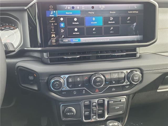 2025 Jeep Wrangler Sahara (Stk: 250220) in Windsor - Image 15 of 24