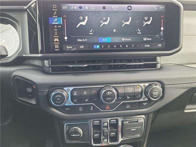 2025 Jeep Wrangler Sahara (Stk: 250220) in Windsor - Image 19 of 24