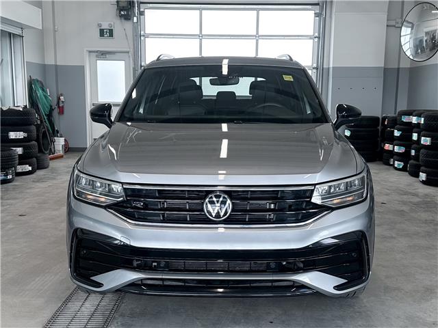 2023 Volkswagen Tiguan Comfortline R-Line Black (Stk: V3043) in Prince Albert - Image 2 of 14