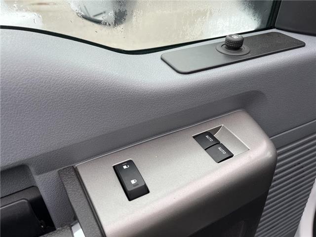 2025 Ford F-650 Diesel Base (Stk: VFF22620) in Chatham - Image 10 of 19