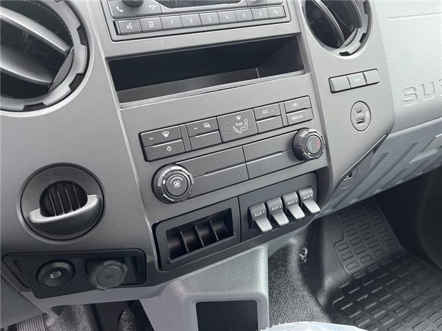 2025 Ford F-650 Diesel Base (Stk: VFF22620) in Chatham - Image 17 of 19