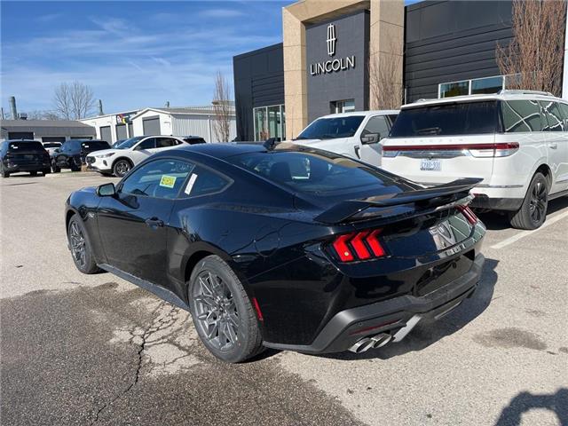 2025 Ford Mustang GT (Stk: VFMU00581) in Chatham - Image 2 of 19