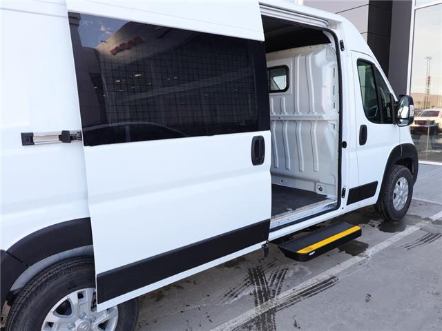 2025 RAM ProMaster 3500 High Roof (Stk: 25T036) in Calgary - Image 3 of 18
