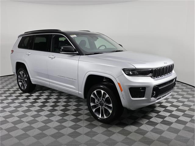 2025 Jeep Grand Cherokee L Overland (Stk: 25J083) in Calgary - Image 3 of 22
