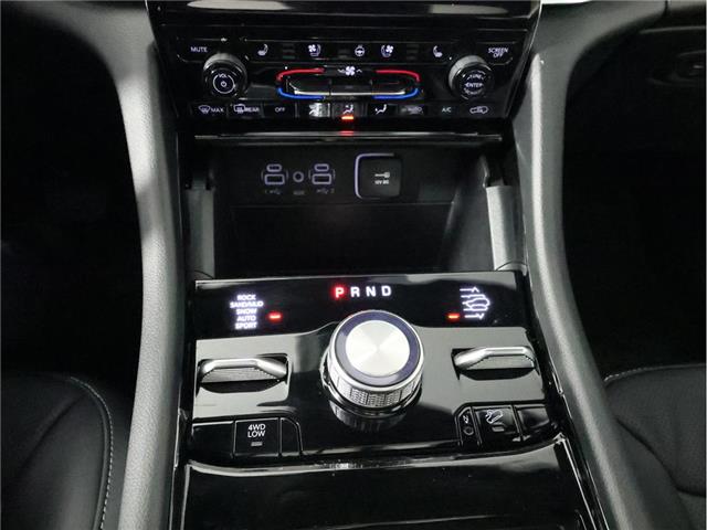 2025 Jeep Grand Cherokee L Overland (Stk: 25J083) in Calgary - Image 18 of 22