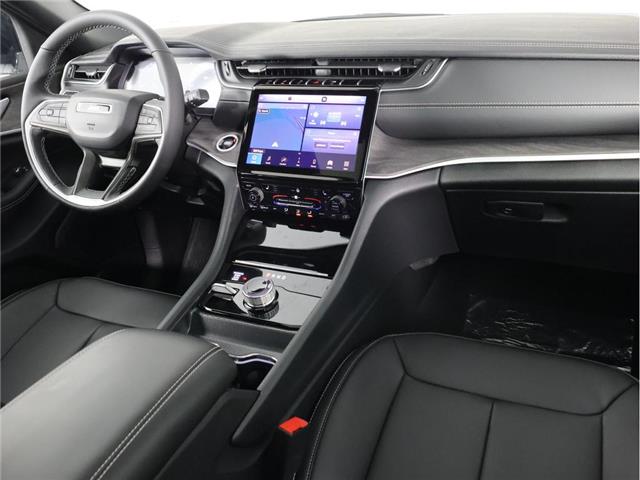 2025 Jeep Grand Cherokee L Limited (Stk: 25J132) in Calgary - Image 17 of 22