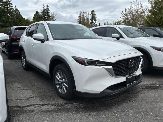 2025 Mazda CX-5 GX (Stk: 661718) in Surrey - Image 4 of 5