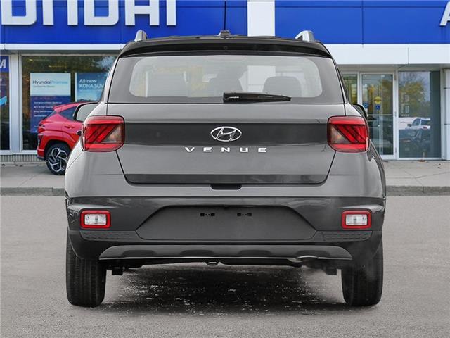 2025 Hyundai Venue Preferred w/Two-Tone (Stk: 26T1372) in Aurora - Image 5 of 20 2025 Hyundai Venue Preferred w/Two-Tone (Stk: 26T1372) in Aurora - Image 5 of 20
