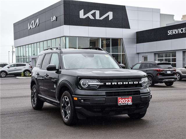 2023 Ford Bronco Sport Outer Banks (Stk: LK00364P) in Chatham - Image 1 of 26