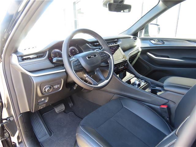 2025 Jeep Grand Cherokee Laredo (Stk: 7348) in Lac La Biche - Image 24 of 30