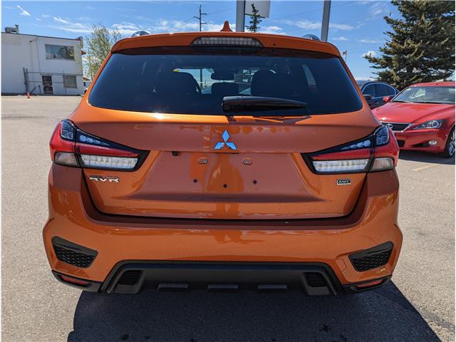 2025 Mitsubishi RVR GT (Stk: R7092) in Calgary - Image 6 of 20