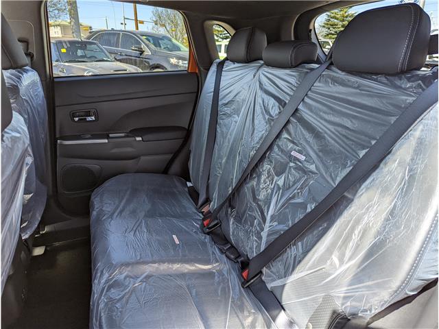 2025 Mitsubishi RVR GT (Stk: R7092) in Calgary - Image 11 of 20