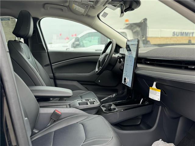 2025 Ford Mustang Mach-E Premium (Stk: 25MA421) in Toronto - Image 17 of 26