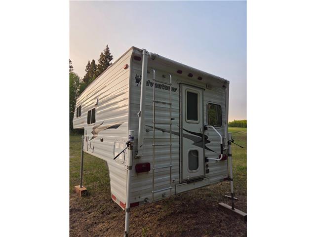2004 ADVENTURER  in Shellbrook - Image 1 of 12