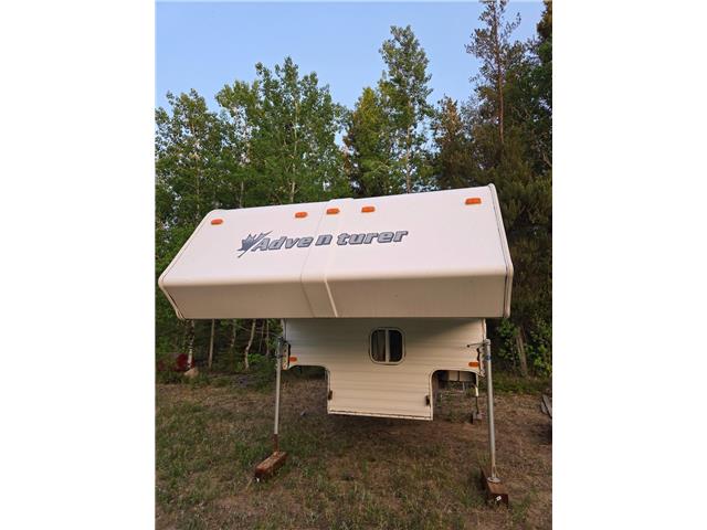 2004 ADVENTURER  in Shellbrook - Image 3 of 12