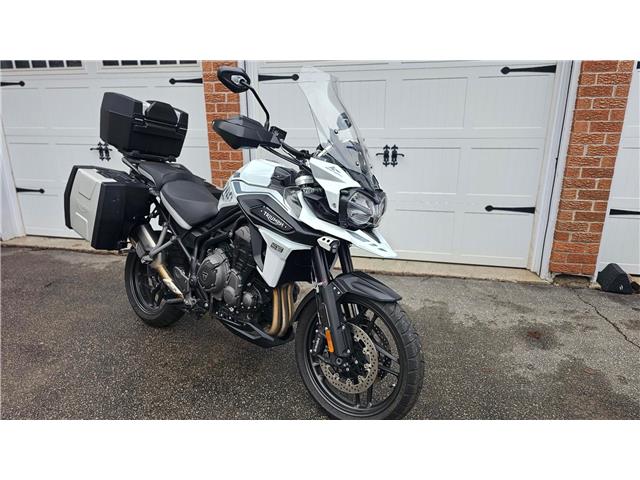 2020 Triumph Tiger 1200 SE Alpine Edition in Sudbury - Image 1 of 6