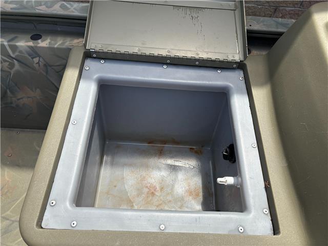 2017 Tracker Boats Grizzly 1648 MVX Blind Duck Edition (Stk: B-65E617) in Moncton - Image 16 of 18 2017 Tracker Boats Grizzly 1648 MVX Blind Duck Edition (Stk: B-65E617) in Moncton - Image 16 of 18