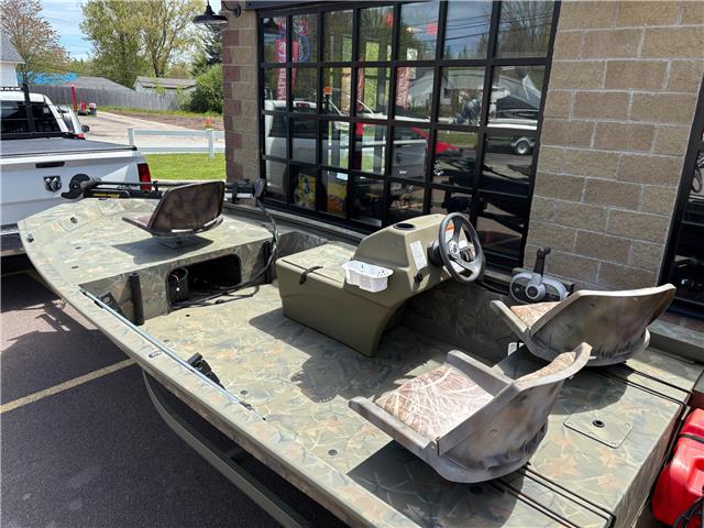 2017 Tracker Boats Grizzly 1648 MVX Blind Duck Edition (Stk: B-65E617) in Moncton - Image 11 of 18 2017 Tracker Boats Grizzly 1648 MVX Blind Duck Edition (Stk: B-65E617) in Moncton - Image 11 of 18