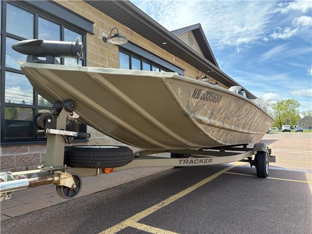 2017 Tracker Boats Grizzly 1648 MVX Blind Duck Edition (Stk: B-65E617) in Moncton - Image 3 of 18 2017 Tracker Boats Grizzly 1648 MVX Blind Duck Edition (Stk: B-65E617) in Moncton - Image 3 of 18