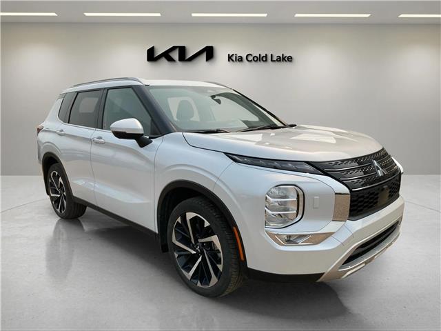 2023 Mitsubishi Outlander  (Stk: CR25010A) in Cold Lake - Image 1 of 16