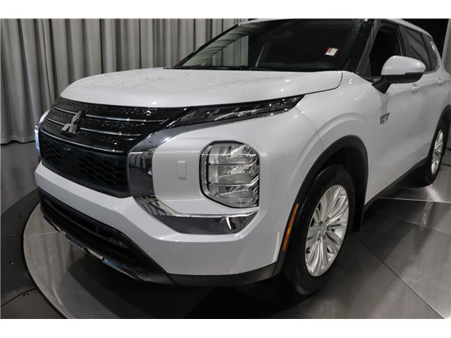 2025 Mitsubishi Outlander PHEV ES (Stk: P25716) in Edmonton - Image 6 of 25