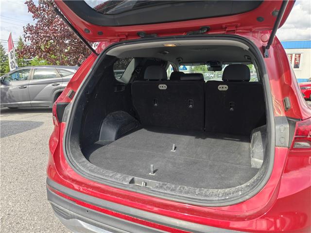 2023 Hyundai Santa Fe Preferred in Ottawa - Image 16 of 17 2023 Hyundai Santa Fe Preferred in Ottawa - Image 16 of 17