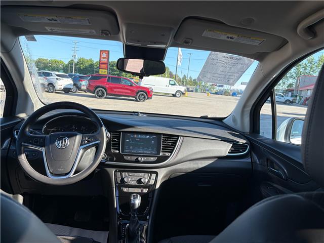 2020 Buick Encore Sport Touring (Stk: 45044) in Strathroy - Image 7 of 10