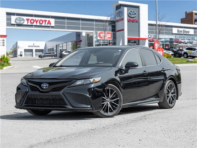 2022 Toyota Camry Hybrid SE (Stk: A22970A) in Toronto - Image 1 of 29