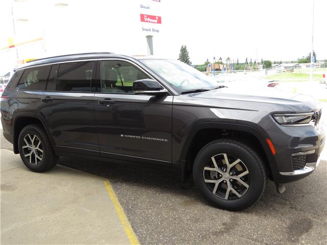 2024 Jeep Grand Cherokee L Limited (Stk: 7310) in Lac La Biche - Image 3 of 29