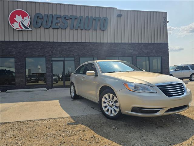 2014 Chrysler 200 LX in Saskatoon - Image 2 of 11