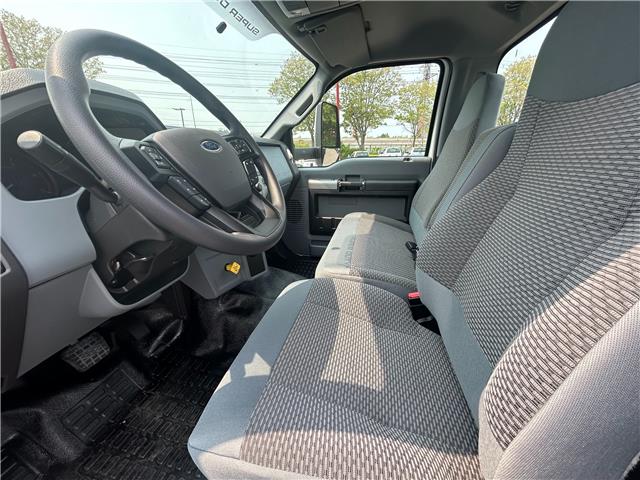 2026 Ford F-750 Diesel Base (Stk: 2600030) in Ottawa - Image 5 of 11