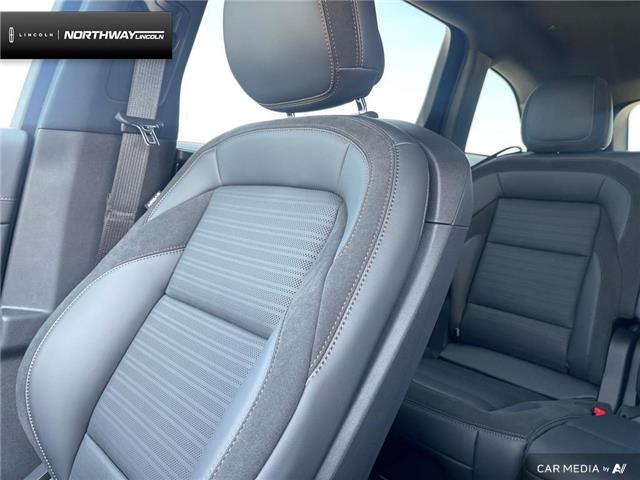 2025 Lincoln Nautilus Reserve (Stk: 5LA0498) in Brantford - Image 18 of 23