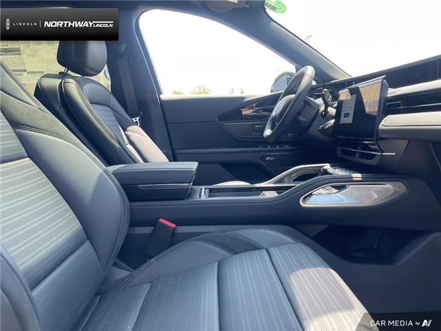 2025 Lincoln Nautilus Reserve (Stk: 5LA0498) in Brantford - Image 20 of 23