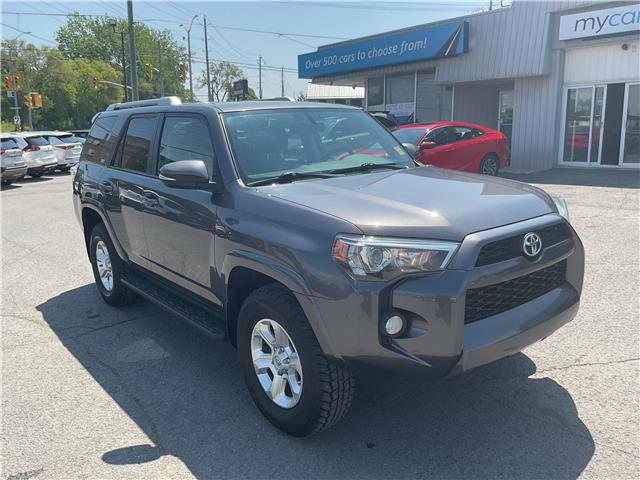 2017 Toyota 4Runner SR5 (Stk: 250663) in Ottawa - Image 1 of 27