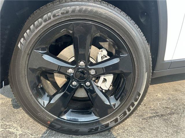 2025 Jeep Grand Cherokee Laredo (Stk: 14309) in Sudbury - Image 2 of 16