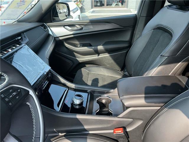 2025 Jeep Grand Cherokee Laredo (Stk: 14309) in Sudbury - Image 12 of 16