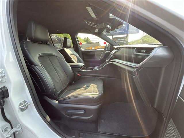 2025 Jeep Grand Cherokee Laredo (Stk: 14309) in Sudbury - Image 15 of 16