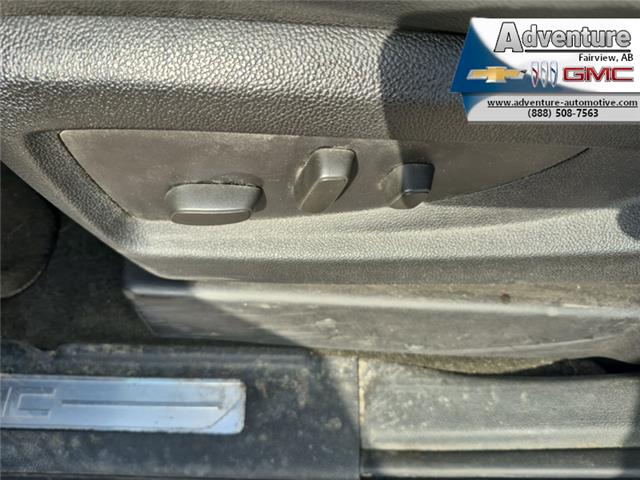 2016 GMC Yukon SLT (Stk: 45073A) in Fairview - Image 9 of 30