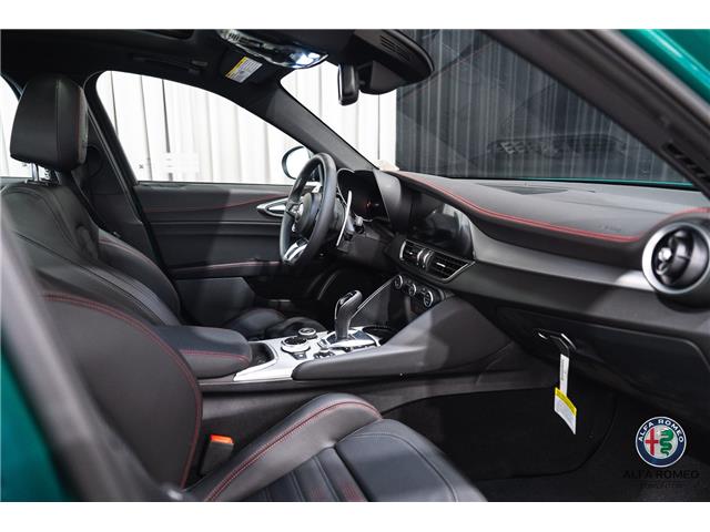 2025 Alfa Romeo Giulia Tributo Italiano (Stk: AR2537) in Edmonton - Image 22 of 28