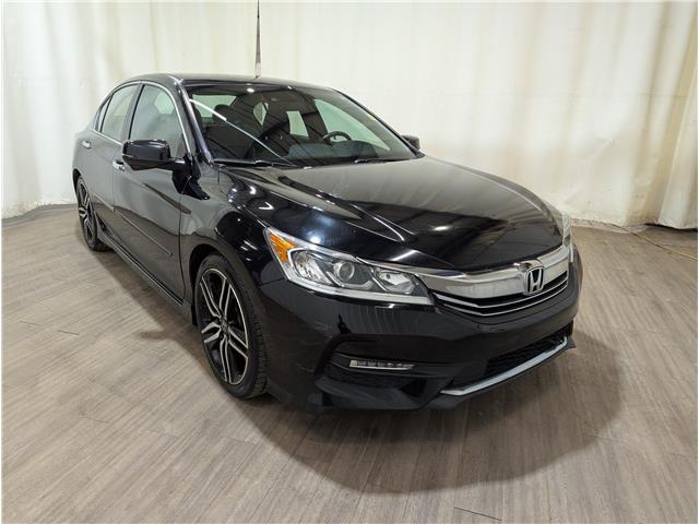 2016 Honda Accord Sport (Stk: 25053055) in Calgary - Image 1 of 28