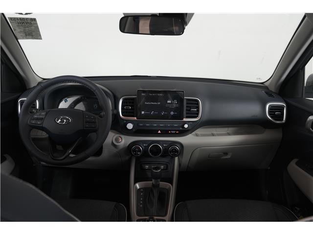 2025 Hyundai Venue Ultimate w/Denim Interior (IVT) (Stk: 16104449) in Markham - Image 9 of 19