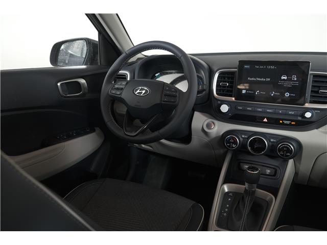2025 Hyundai Venue Ultimate w/Denim Interior (IVT) (Stk: 16104449) in Markham - Image 10 of 19