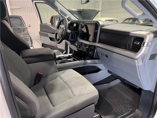 2024 Ford F-250 XLT in Watford - Image 28 of 29