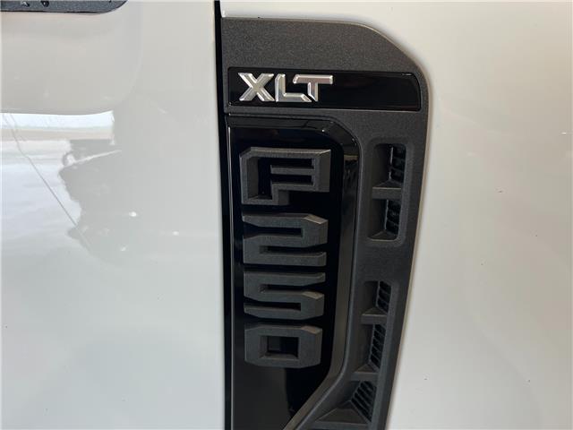 2024 Ford F-250 XLT in Watford - Image 14 of 29
