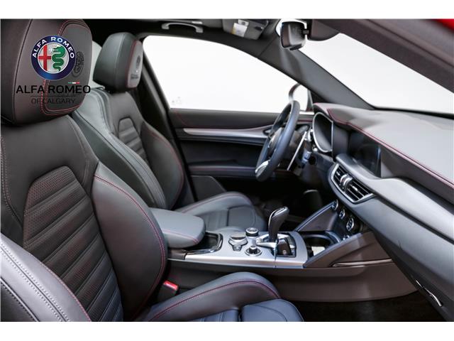 2025 Alfa Romeo Stelvio Tributo (Stk: AR0651) in Calgary - Image 26 of 27 2025 Alfa Romeo Stelvio Tributo (Stk: AR0651) in Calgary - Image 26 of 27