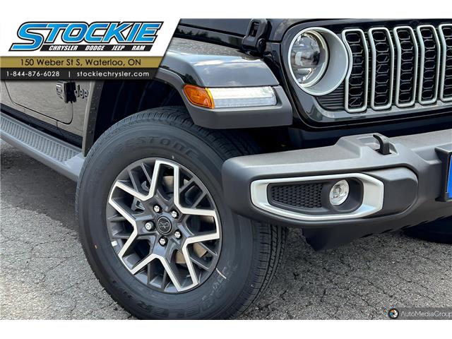 2025 Jeep Wrangler Sahara (Stk: 45339) in Waterloo - Image 2 of 19