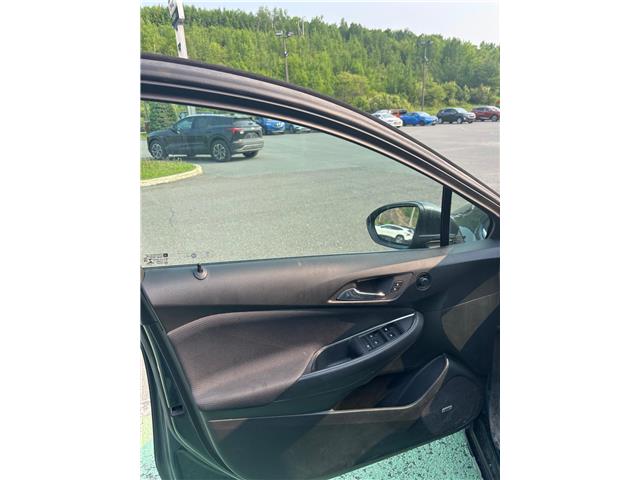 2018 Chevrolet Cruze LT Auto (Stk: 25241A) in Campbellton - Image 6 of 8 2018 Chevrolet Cruze LT Auto (Stk: 25241A) in Campbellton - Image 6 of 8