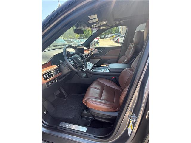 2022 Lincoln Aviator Reserve (Stk: LP25149) in Vancouver - Image 8 of 13