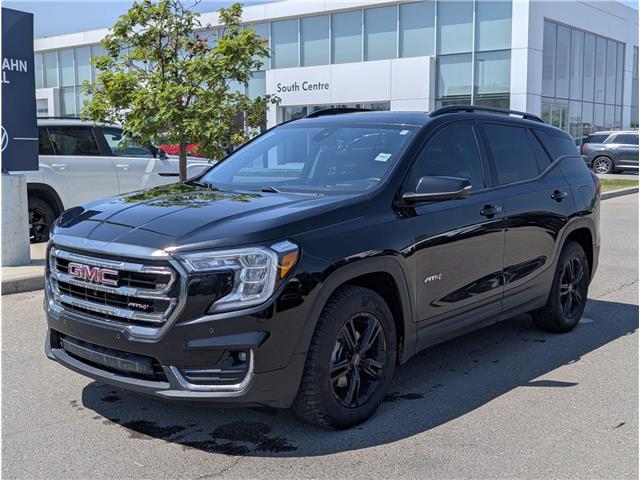 2022 GMC Terrain AT4 (Stk: SU7595) in Calgary - Image 1 of 33